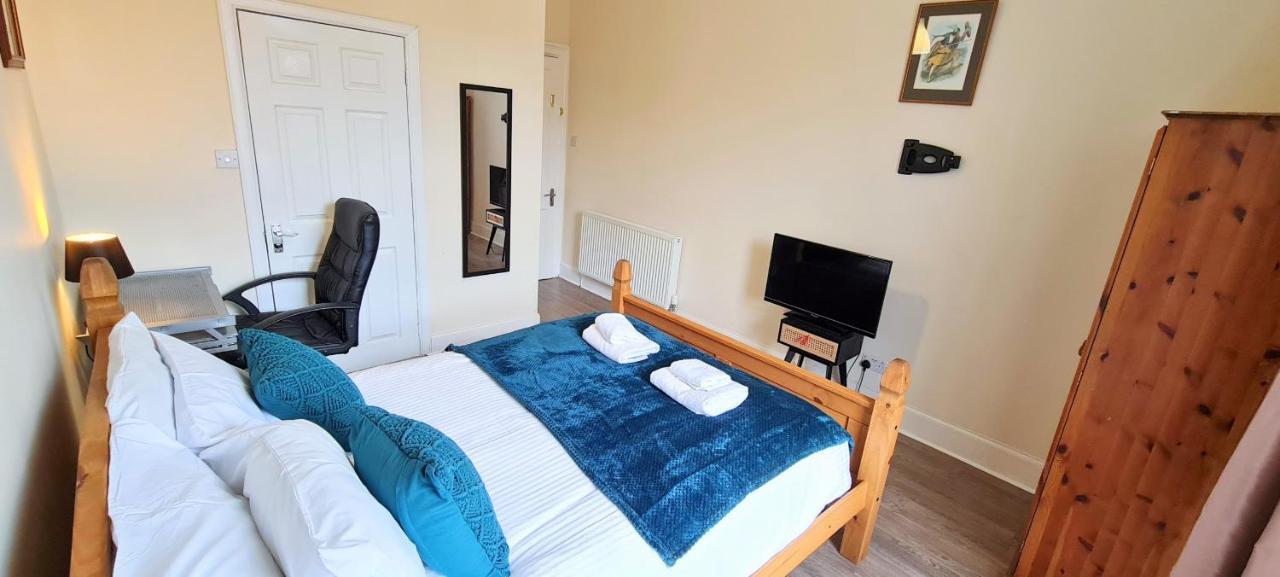 Spacious Ensuite In Centre - Five Star Amenities - Excellent Location Gasthuis *